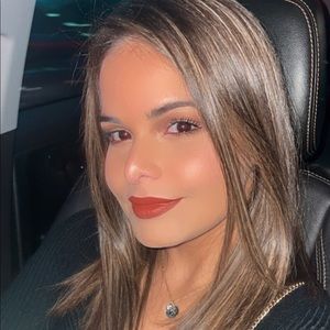 Meet your Posher, Mariana